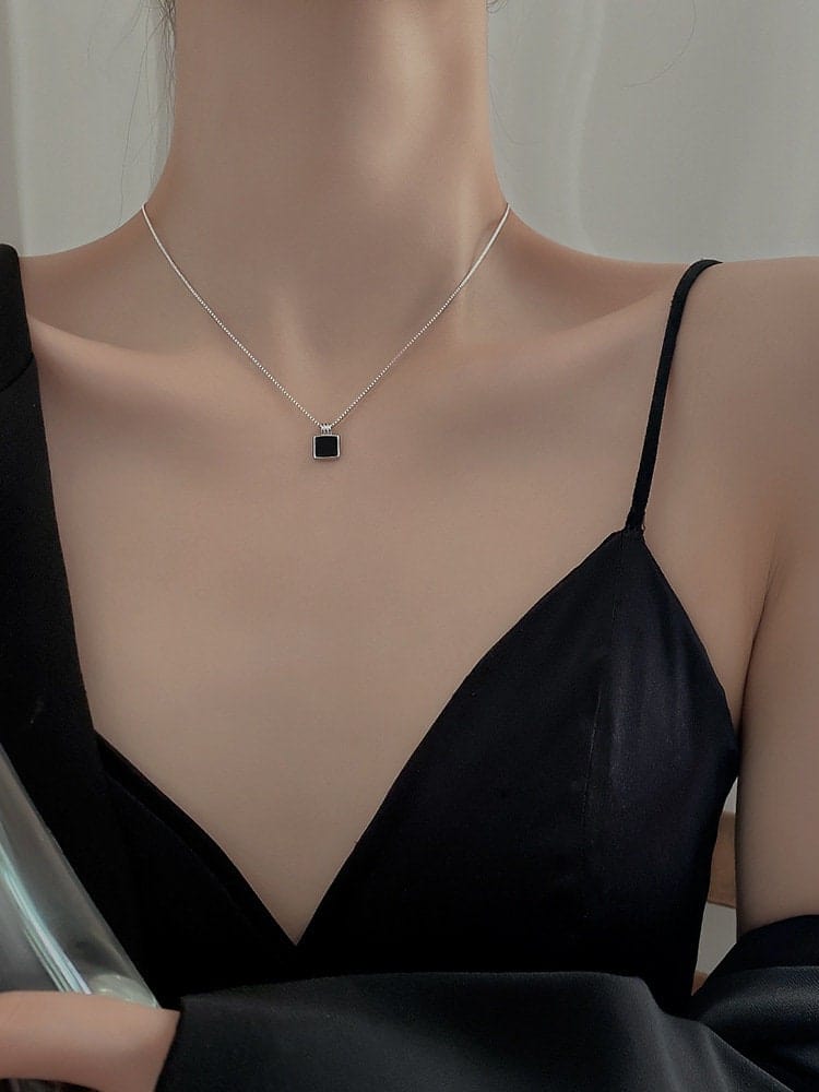 Dainty S925 Sterling Silver Enamel Square Pendant Box Chain Necklace
